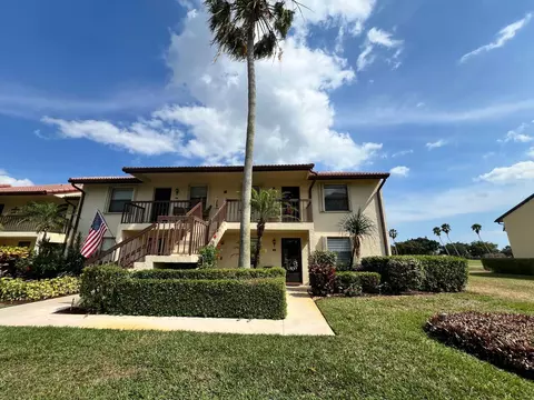 4682 Lucerne Lakes Blvd #206, Lake Worth, FL 33467