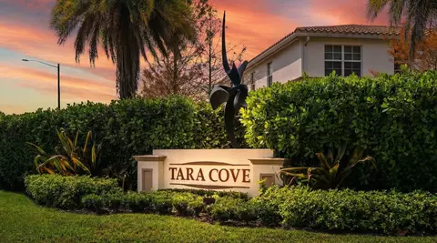 4581 Tara Cove Way, West Palm Beach, FL 33417