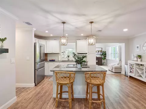 359 Church Rd, Tequesta, FL 33469