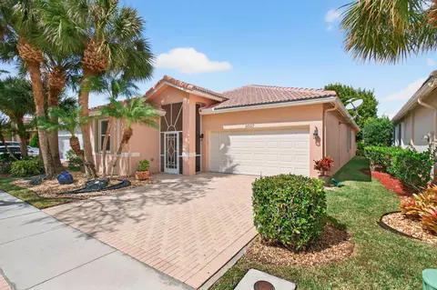 9503 Sandpiper Ln, Royal Palm Beach, FL 33411