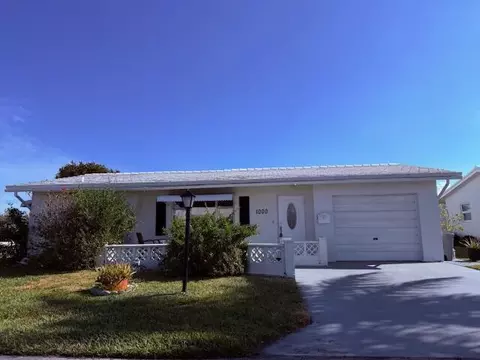1000 SW 16th St, Boynton Beach, FL 33426
