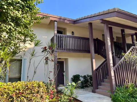 9316 Sabal Ridge Cir #B, Boca Raton, FL 33428