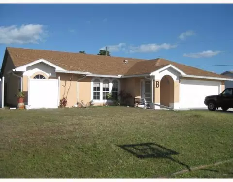 1901 SE Dock St, Port Saint Lucie, FL 34952