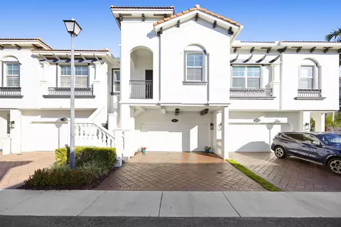 3117 Waterside Cir, Boynton Beach, FL 33435