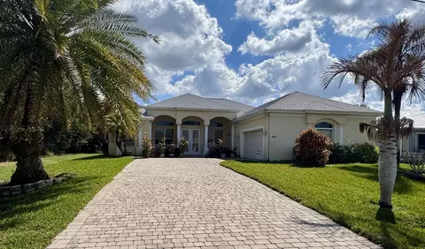 4141 SW Baltic St, Port Saint Lucie, FL 34953