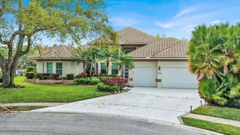 142 Corinthian Cir, Jupiter, FL 33458