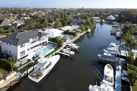 2390 Azure, Palm Beach Gardens, FL 33410