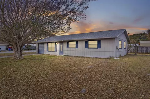 1753 SW 32nd Ter SW, Palm City, FL 34990