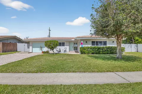 1231 SW 4th St, Boca Raton, FL 33486