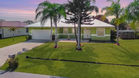 1358 SW Wampler Ave, Port Saint Lucie, FL 34953