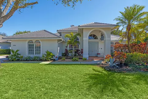1974 S Club Dr, Wellington, FL 33414