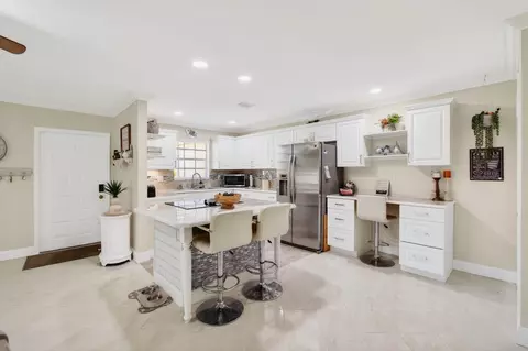 4530 NW 4th St #D, Delray Beach, FL 33445