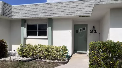 2638 Gately Dr #31, West Palm Beach, FL 33415