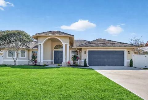 2846 SEagle Dr, Port Saint Lucie, FL 34984