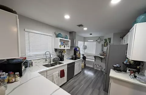 6132 Bear Creek Ct, Lake Worth, FL 33467
