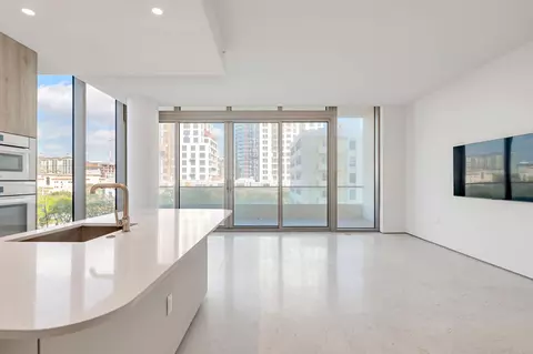 200 Arkona Ct #501, West Palm Beach, FL 33401