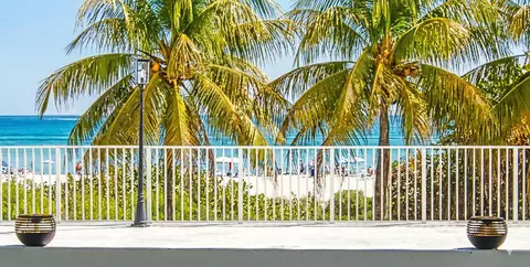 5601 Collins Ave #M5, Miami Beach, FL 33140