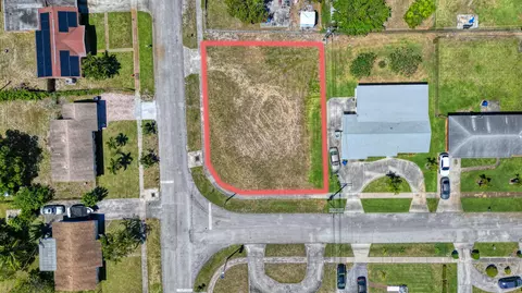 398 W 23rd St, Riviera Beach, FL 33404