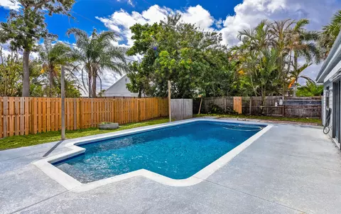 5666 SE Matousek St, Stuart, FL 34997 photo 25