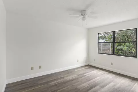 5666 SE Matousek St, Stuart, FL 34997 photo 16