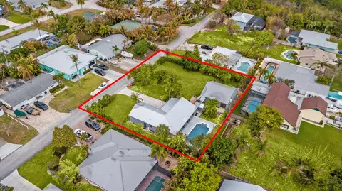 5666 SE Matousek St, Stuart, FL 34997 photo 4