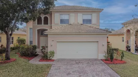 6101 Spring Lake Ter, Fort Pierce, FL 34951