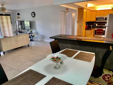 1116 Green Pine Blvd #G1, West Palm Beach, FL 33409