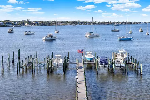 624 SW Saint Lucie Cres #306, Stuart, FL 34994