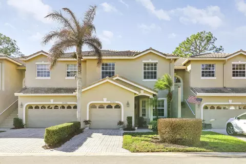 7024 Torrey Pines Cir, Port Saint Lucie, FL 34986