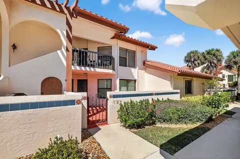 6060 SE Martinique Dr #103, Stuart, FL 34997