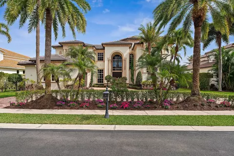 422 Savoie Dr, Palm Beach Gardens, FL 33410