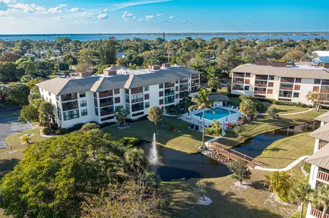 162 SE Saint Lucie Blvd #B403, Stuart, FL 34996