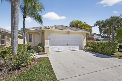 120 Prestige Dr, Royal Palm Beach, FL 33411