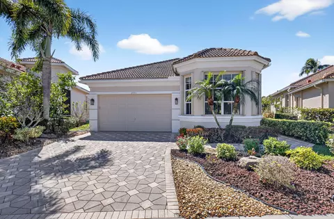 6795 Fairway Lakes Dr, Boynton Beach, FL 33472