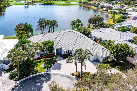 4 Sutton Dr, Boynton Beach, FL 33436