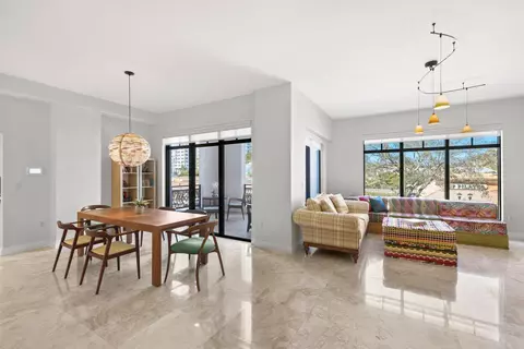 200 E Palmetto Park Rd #19, Boca Raton, FL 33432