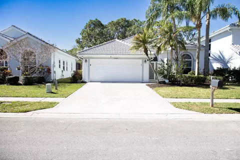 4944 SE Mariner Village Ln, Stuart, FL 34997