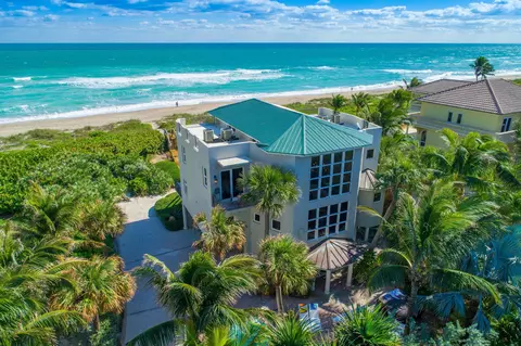 4643 NE Ocean Blvd, Jensen Beach, FL 34957