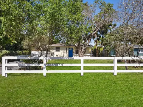 5087 Van Buren Rd, Delray Beach, FL 33484