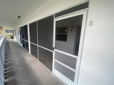 705 NE 2nd St #11, Hallandale Beach, FL 33009