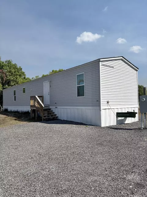 1310 Shanon Ln, Clewiston, FL 33440