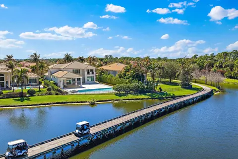187 Elena Ct, Jupiter, FL 33478