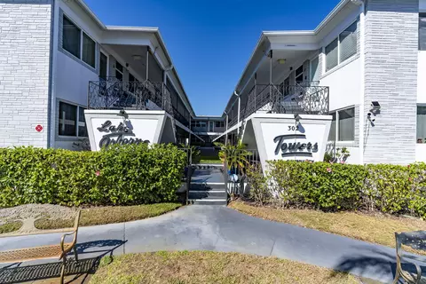 302 Lake Osborne Dr #5, Lake Worth Beach, FL 33461