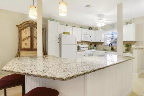Kitchen - 2929 SE Ocean Blvd #112-2, Stuart, FL 34996 photo 2 of 7