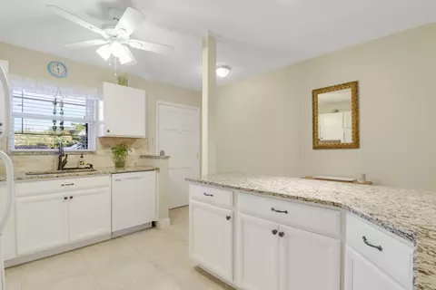 Kitchen - 2929 SE Ocean Blvd #112-2, Stuart, FL 34996 photo 7 of 7