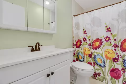 Bath - 2929 SE Ocean Blvd #112-2, Stuart, FL 34996 photo 1 of 2