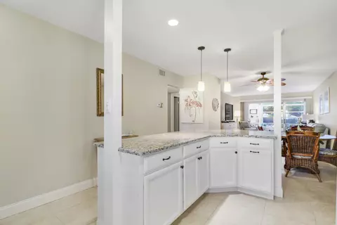Kitchen - 2929 SE Ocean Blvd #112-2, Stuart, FL 34996 photo 6 of 7
