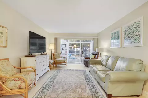 Living - 2929 SE Ocean Blvd #112-2, Stuart, FL 34996 photo 4 of 5