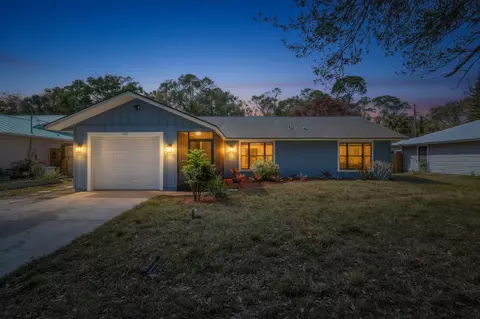 945 33rd Ave SW, Vero Beach, FL 32968