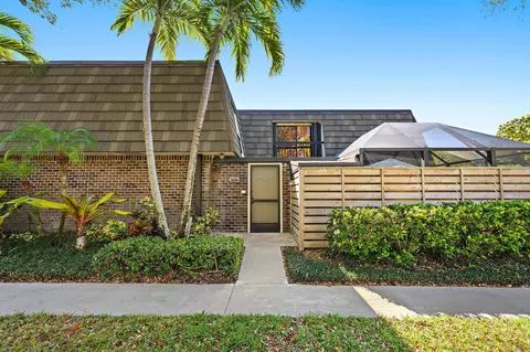 1213 12th Ter #1213, Palm Beach Gardens, FL 33418